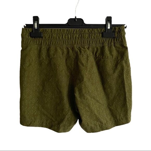 MEC Athletic Casual Shorts Green 2 - Picture 2 of 4